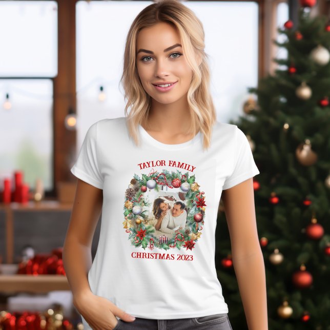 Fotovorlage für Weihnachtskranz-Rahmen T-Shirt (Von Creator hochgeladen)