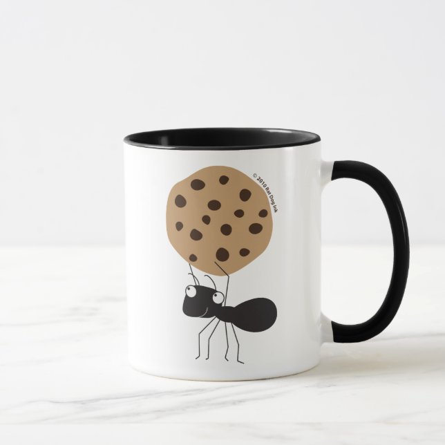 Fourmi avec la tasse de biscuit (Droite)