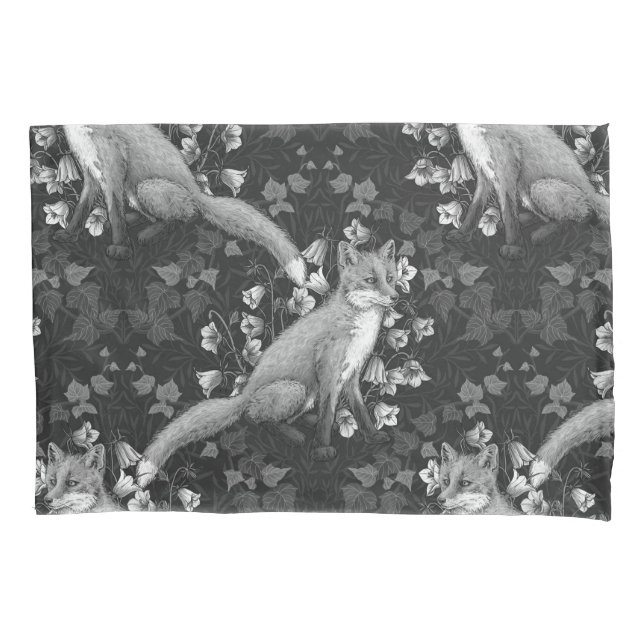 Fox, Glockenblumen und Efeu, einfarbig, silberne W Kissenbezug (Vorderseite-Links)