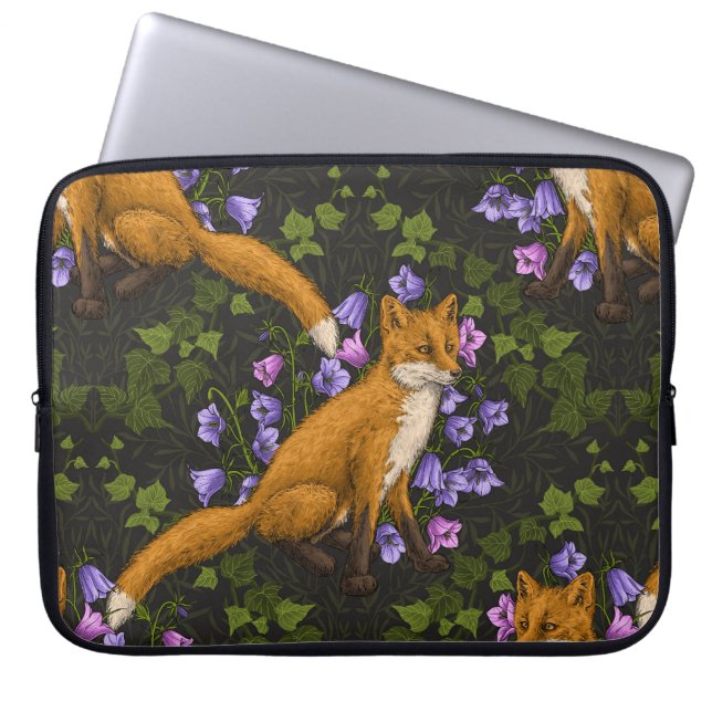 Fox, Glockenblumen und Efeu, grün, orange und viol Laptopschutzhülle (Vorderseite)