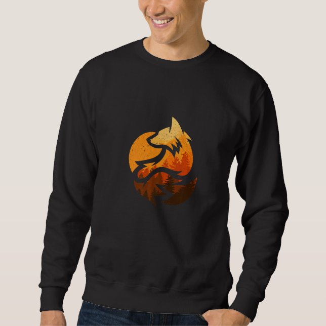 Foxentier mit Baumbestand auf der Jagd Sweatshirt (Vorderseite)