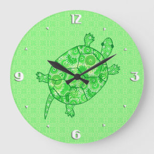 Fractal swirl turtle - lime and emerald green große wanduhr