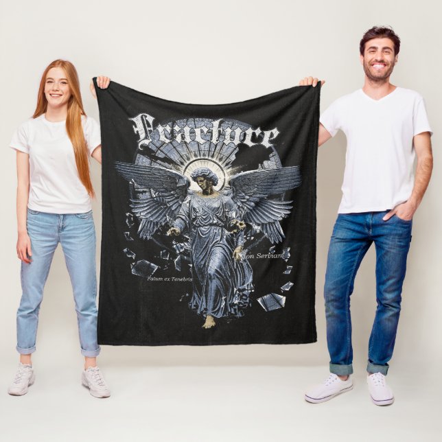Fracture - Gothic Streetwear Design Fleecedecke (Beispiel)