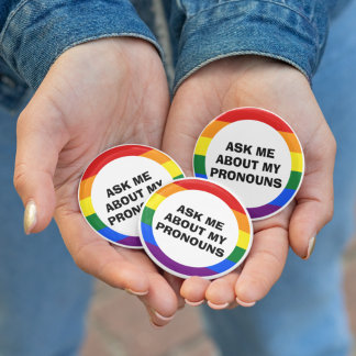 Frag mir meine über Pronouns Button