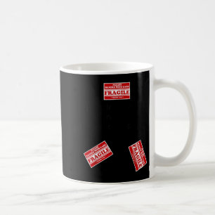 Fragile Großeltern-Uni lässt leeres Nest-La fallen Kaffeetasse