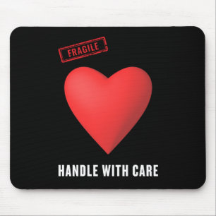 Fragile Handhabung mit Aufkleber Mousepad