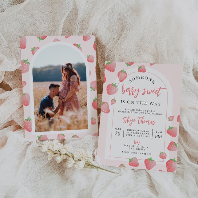 Fraise Berry Sweet Boho Baby shower Invitation (Créateur téléchargé)