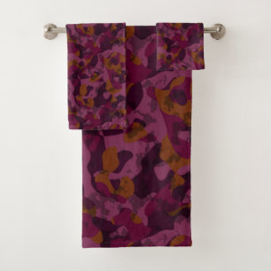 Framboise, mûre, marron et camouflage noix de musc