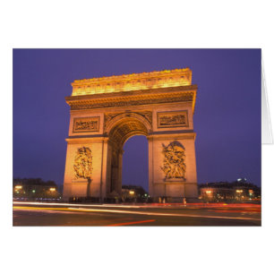 France, Paris, Arc de Triomphe au crépuscule.