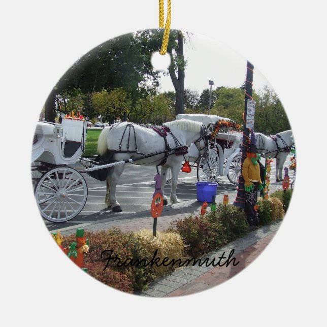 Frankenmuth Michigan weißes Pferdewagen-Herbst Keramik Ornament (Vorne)