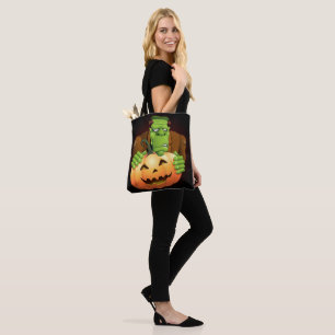 Frankenstein Monster Cartoon mit Pumpkin Tasche