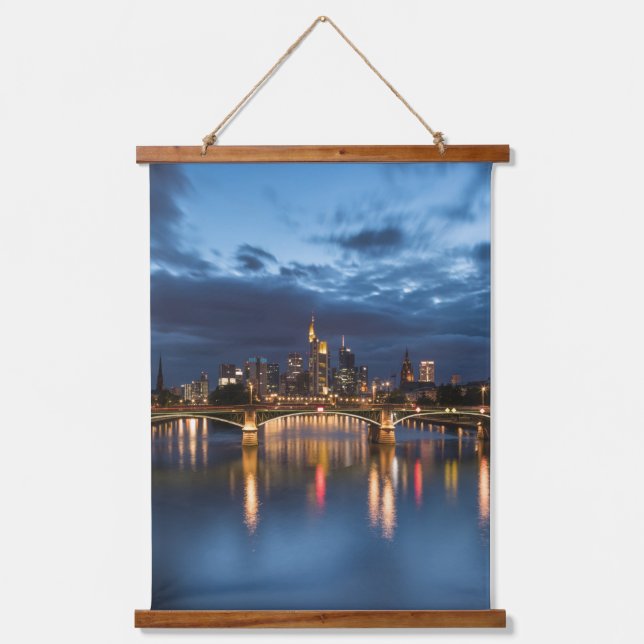 Frankfurt am Main Deutschland Wandteppich Mit Holzrahmen (Vorderseite)