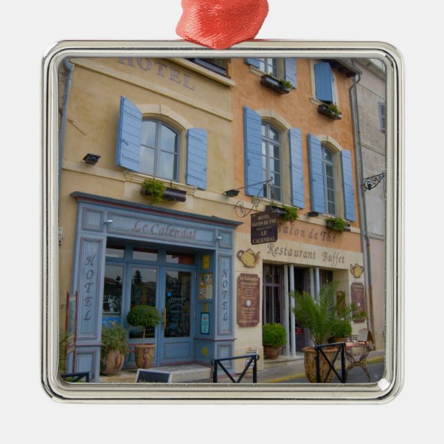 Frankreich, Arles, Provence, Hotel und Restaurant Silbernes Ornament (Vorne)