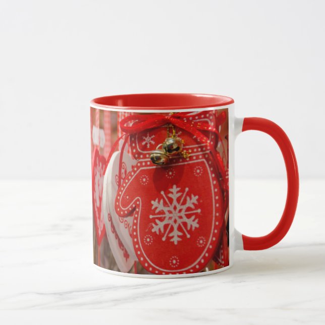 Frankreich, Elsass, Colmar. Weihnachtsmarkt Tasse (Rechts)