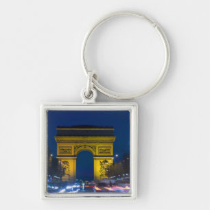 Frankreich, Paris. Der Arc de Triomphe und die Schlüsselanhänger