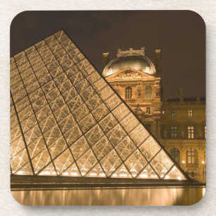Frankreich, Paris. Der Louvre in der Dämmerung. Cr Getränkeuntersetzer