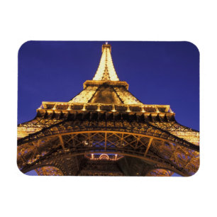 FRANKREICH, Paris Eiffelturm, Abendansicht Magnet
