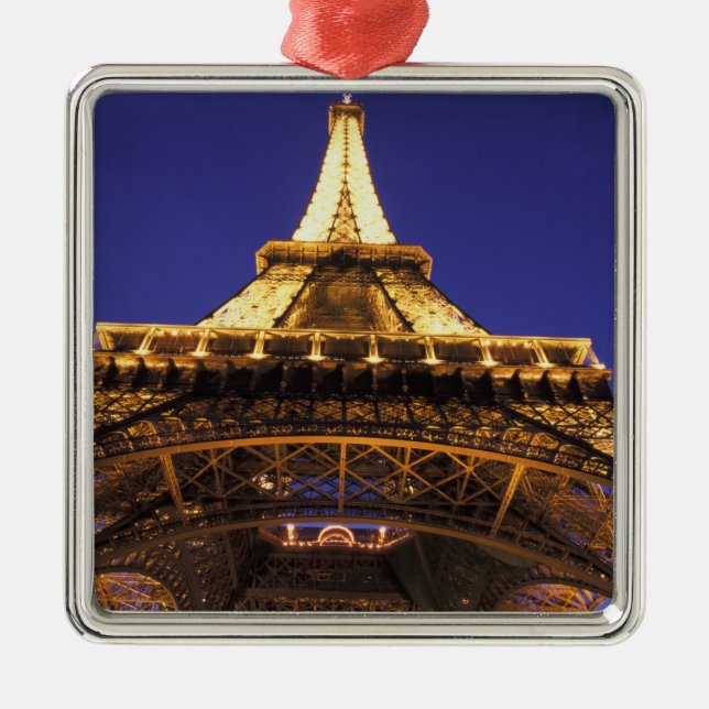 FRANKREICH, Paris Eiffelturm, Sicht auf den Abend Ornament Aus Metall (Vorne)