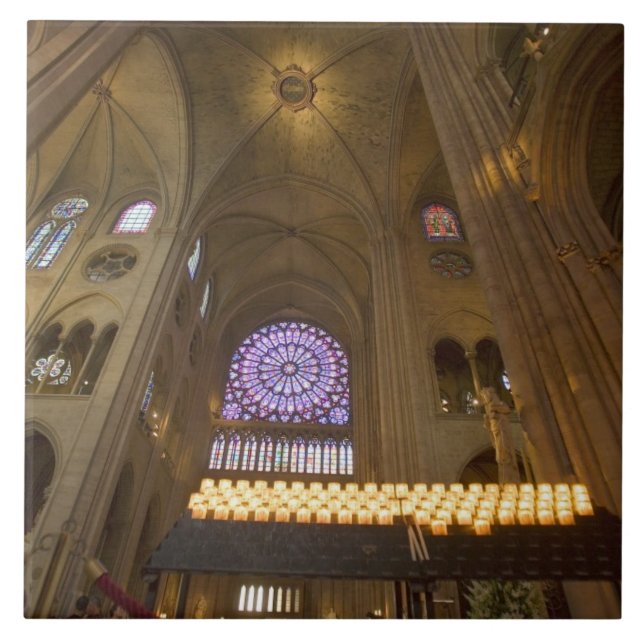 Frankreich, Paris. Inneres der Kathedrale Notre Da Fliese (Vorderseite)