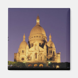 Frankreich, Paris, SacrÃ©-Coeur bei Dämmerung. Magnet