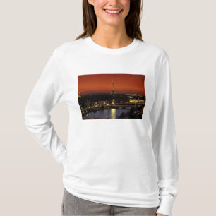 Frankreich, Paris Sunset View Eiffelturm und T-Shirt