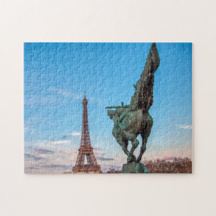 Frankreich Wiedergeburt Statue auf Pont de Bir-Hak