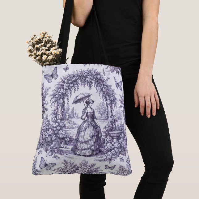 Französin im Garten Toile de Jouy Tasche (Von Nahem)