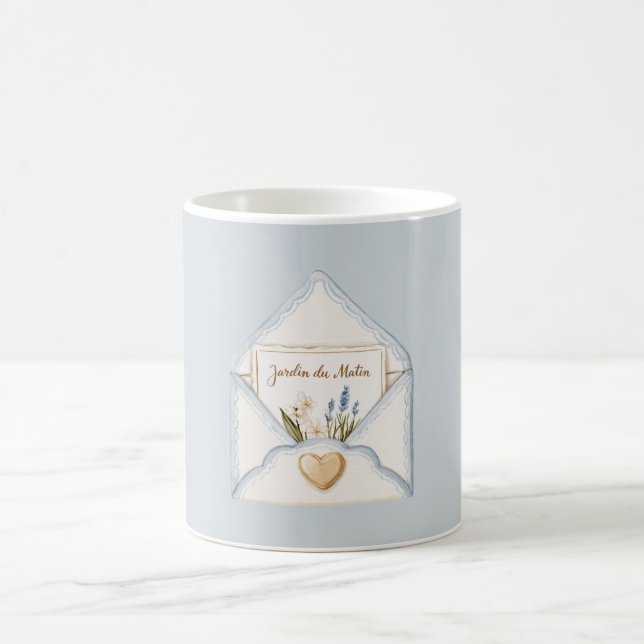 Französisch Hellblau Creme Umschlag Herz Blumen   Kaffeetasse (Mittel)