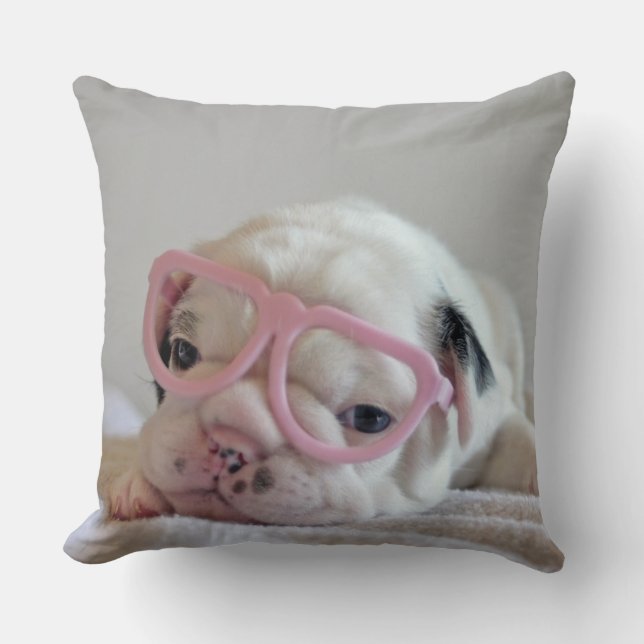 Französische Bulldogge in den Herz-Gläsern Kissen (Vorderseite)