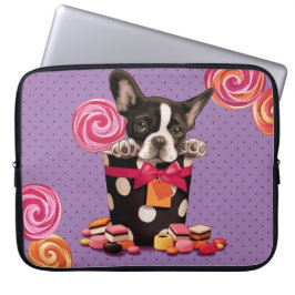 Französische Bulldogge und Süßigkeit Laptopschutzhülle