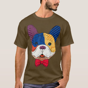 Französischer Bulldog-Hund mit farbenfroher Geomet T-Shirt