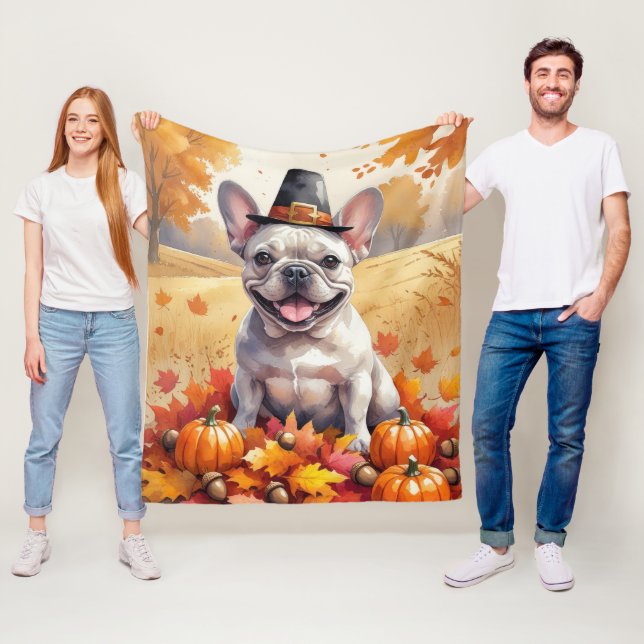 Französischer Bulldog im Herbst hinterlässt Ernted Fleecedecke (Beispiel)