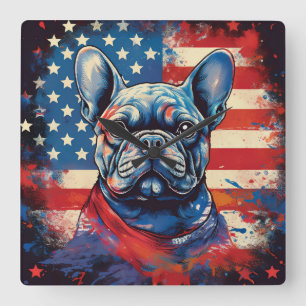 Französischer Bulldog und beängstigende amerikanis Quadratische Wanduhr