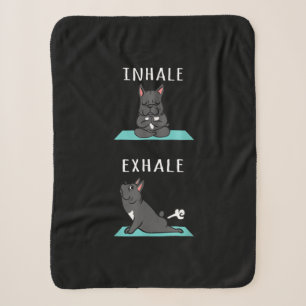 Französischer Bulldog Yoga Inhale Exhale Funny Dog Sherpadecke