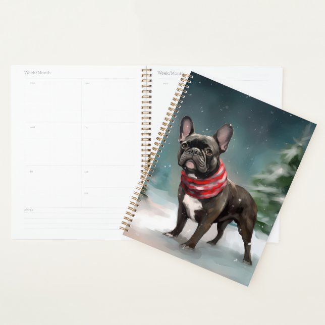 Französischer Bulldog zu Weihnachten im Schnee Planer (Anzeige)