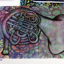 Französischer Musiklehrer der Horn Band Seidenpapier