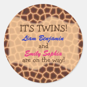 Fraternal Twins - Giraffe Themed Baby Dusche Runder Aufkleber