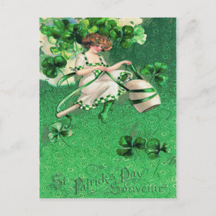 Frau auf einem Shamrock aus Tonpfeife Postkarte