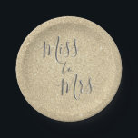 Frau Brautparty Party Gold Glitzer Pappteller<br><div class="desc">Von Miss Brautparty oder Junggeselinnen-Abschied Gold Sparkle und Imitats Glitzer Papier Teller. Bitte kontaktieren Sie den Designer für passende Artikel.</div>