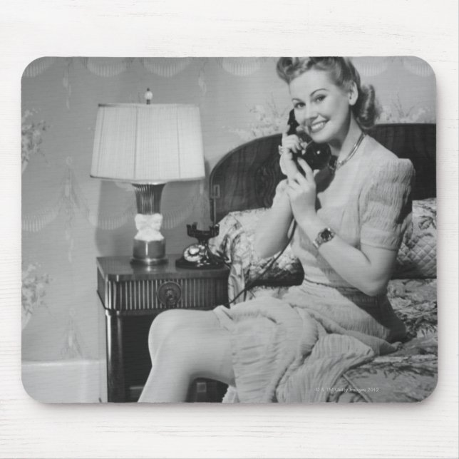 Frau, die am Telefon spricht Mousepad (Vorne)