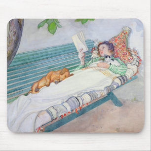Frau, die auf einer Bank liegt, 1913 (w/c auf Mousepad