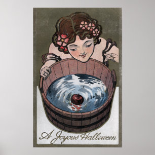 Frau, die nach Holzfass schaut Poster