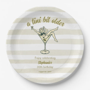 Frau ein bisschen älter Martini Retro 30. Geburtst Pappteller