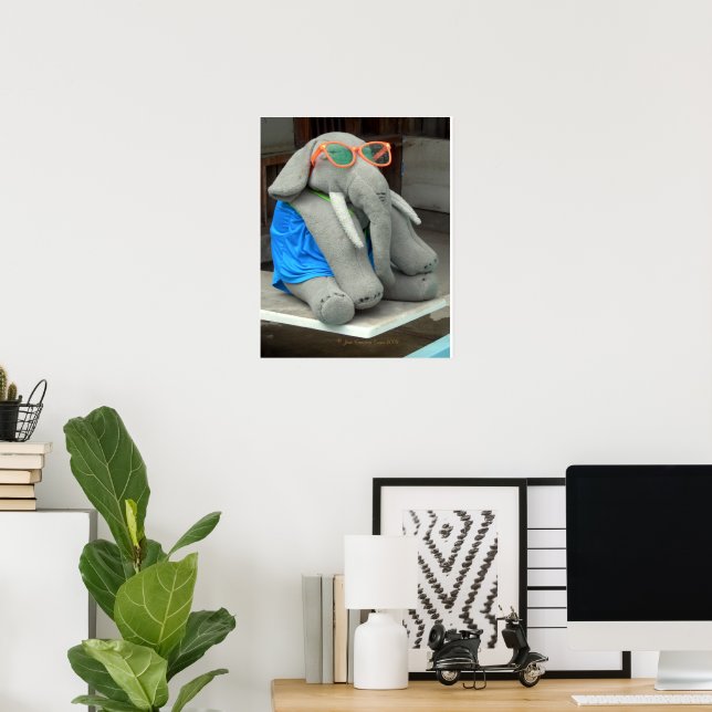 Frau Ella geht zum Pool Poster (Heimbüro)