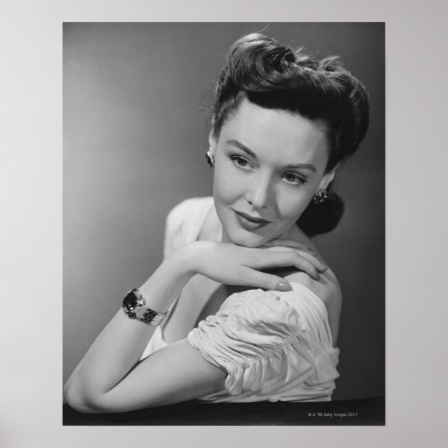 Frau im Abend Gown Poster (Vorne)