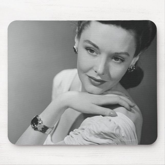 Frau im Abends-Kleid Mousepad (Vorne)