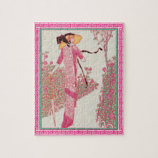 Frau im rosa Puzzlespiel
