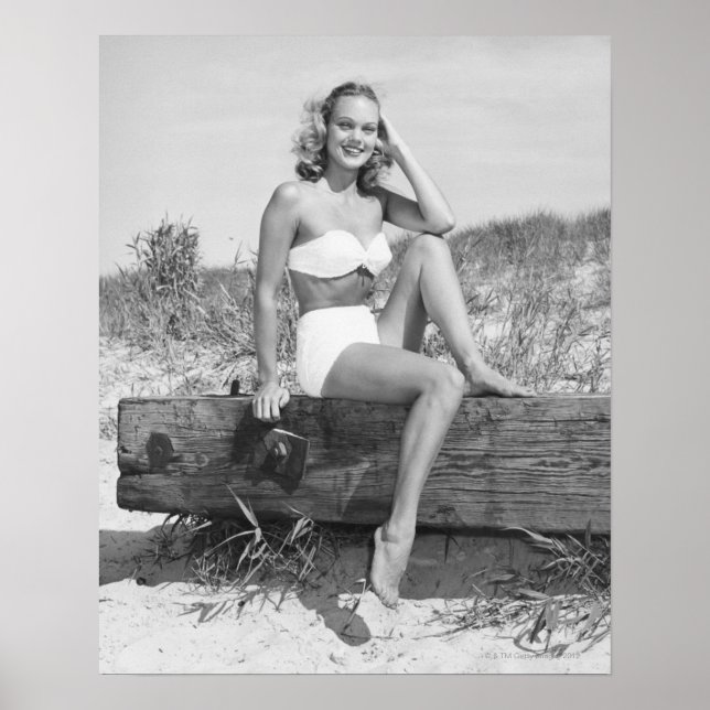Frau in Bikini Poster (Vorne)