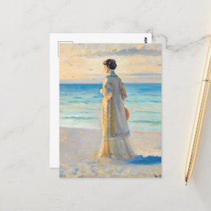 Frau in einem langen, leichten Sommerkleid von Anc Postkarte