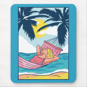 Frau in einer Hängematte am Strand Mousepad